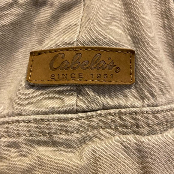 Cabela's Cargo Shorts 7 Pocket Hiker Cotton Sz 38 - Picture 3 of 4